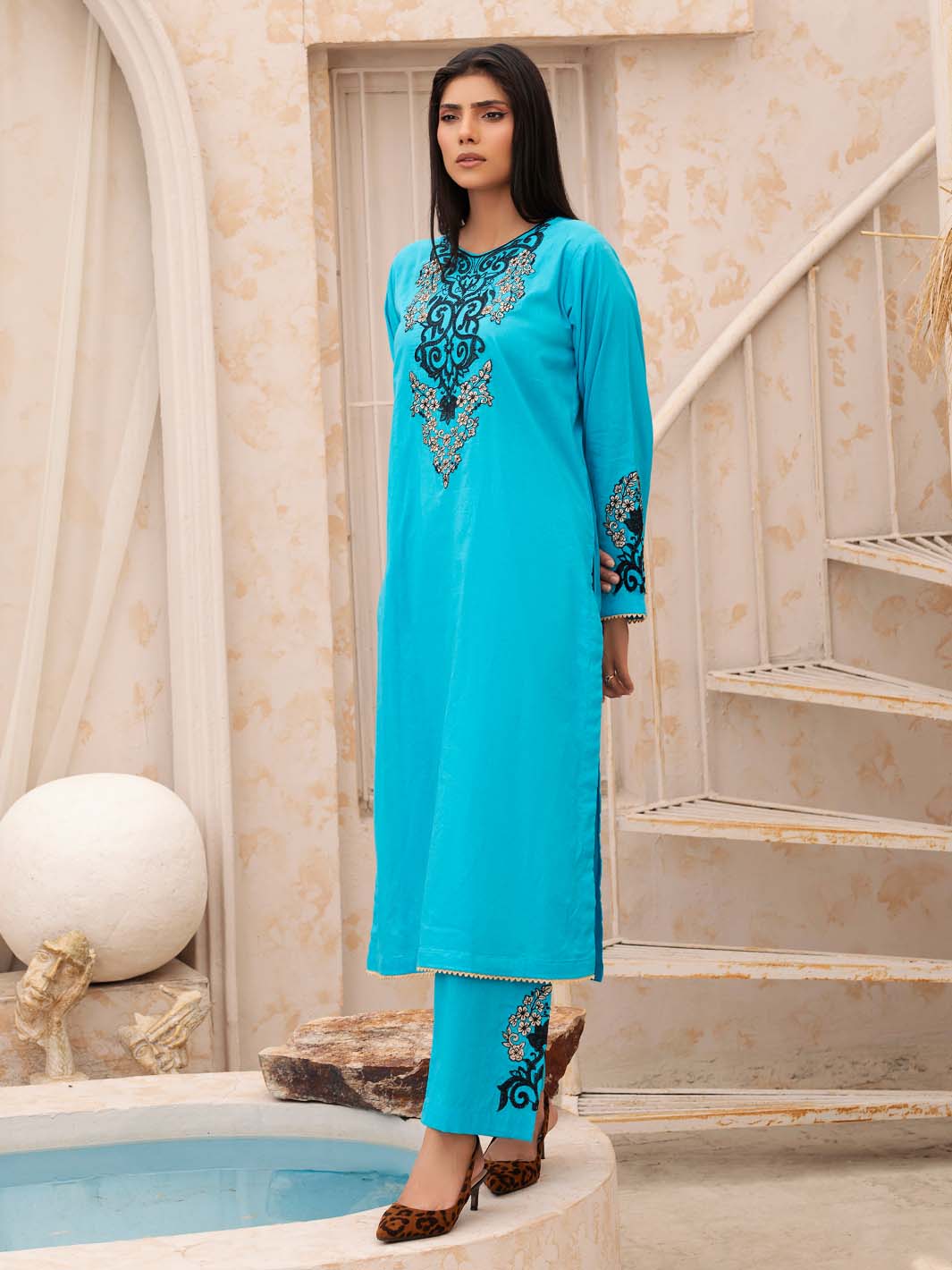 Embroidered Lawn Co-ord set