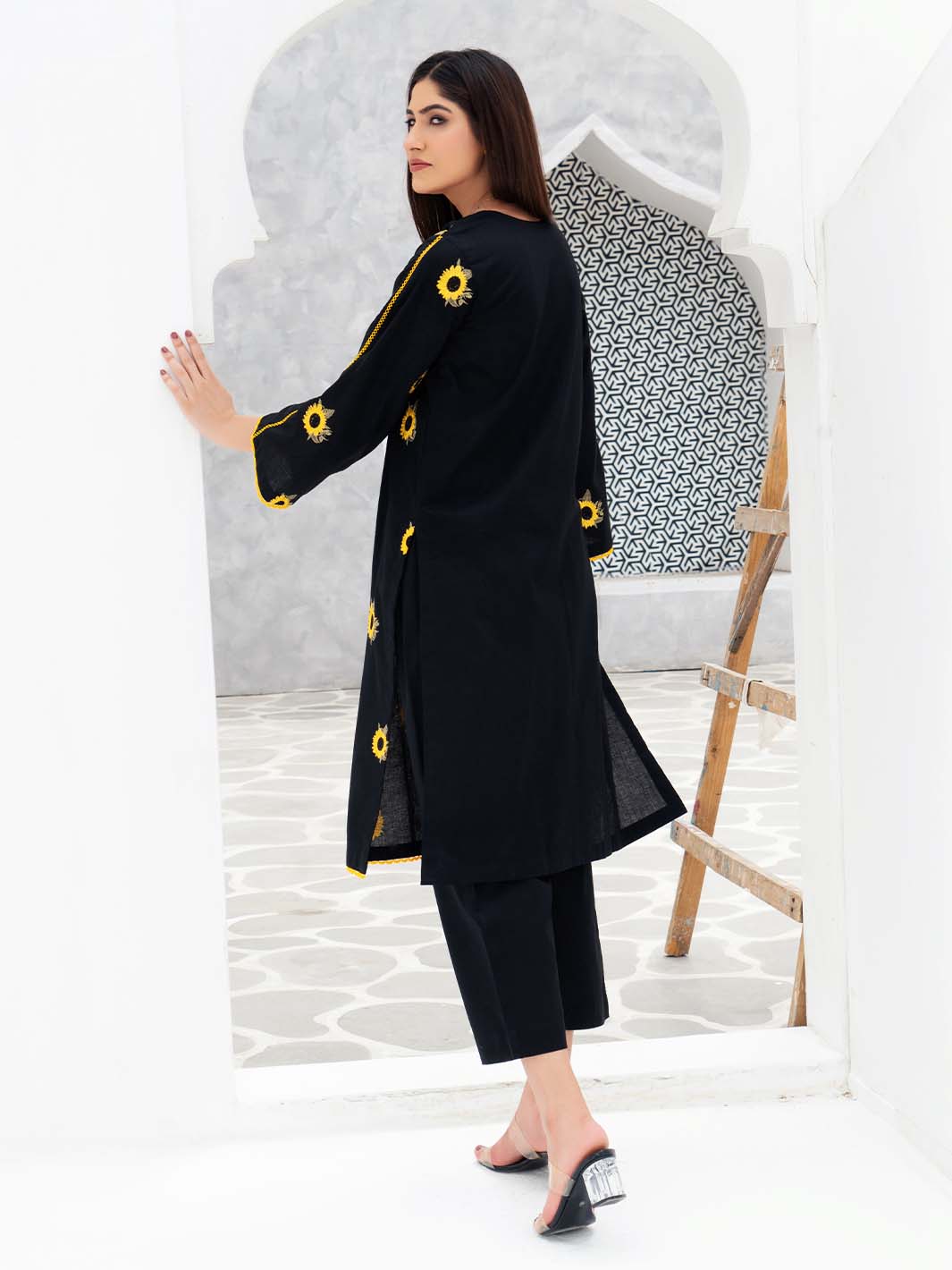 Embroidered Lawn Co-ord set