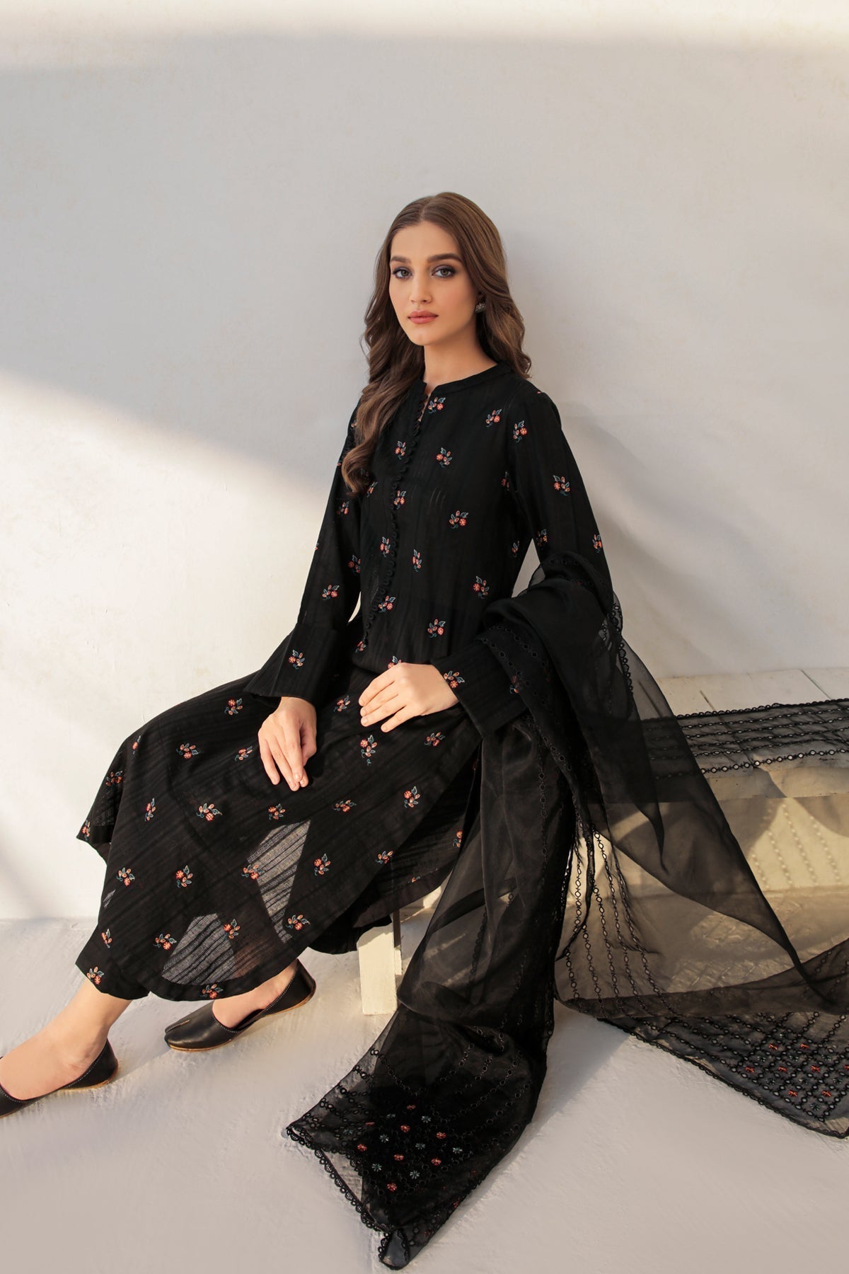 JAZMIN - 3PC CAMBRIC EMBROIDERED JA-08