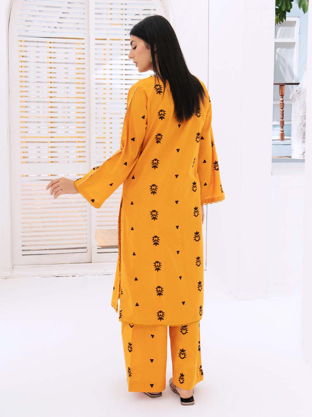 Embroidered Lawn Co-ord set